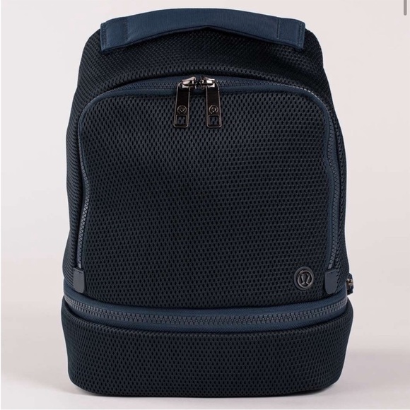 Lululemon Mesh Go Lightly Jaded Blue Backpack/Purse 12 liter mini - Picture 1 of 7